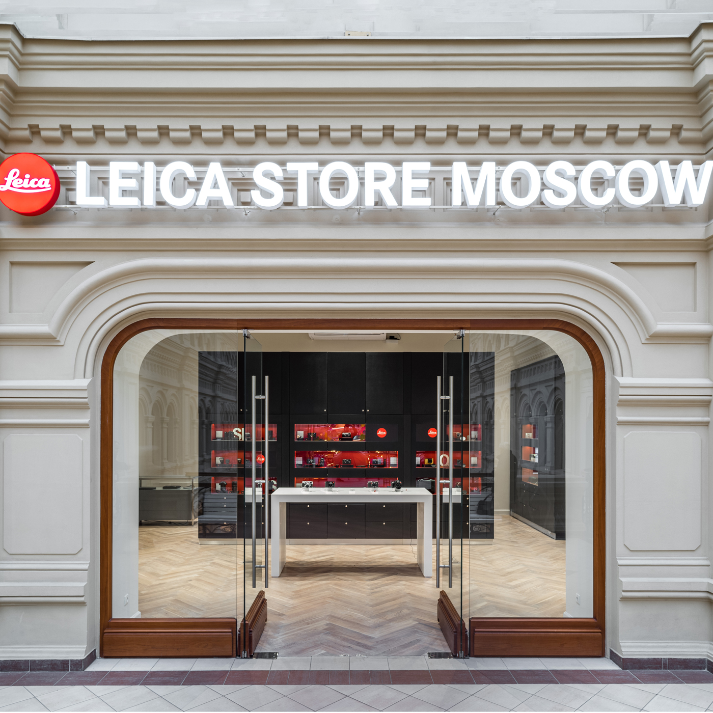 В ГУМе открылся Leica Store Moscow - 古姆商场最新活动信息