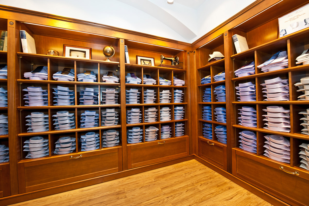 Интернет магазин брат. ГУМ Brooks brothers. Brooks brothers Store. Brooks brothers бутик. Brooks brothers Нижний Новгород.